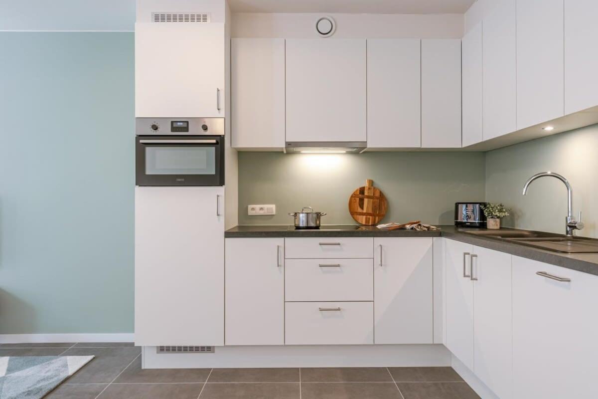 Appartement Huswell - Modern For Up To Five People Ostende